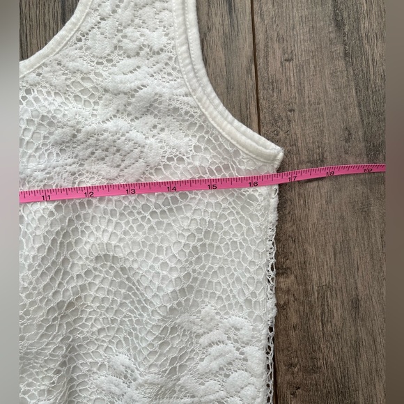 Eclipse Lace Top - Picture 6 of 7